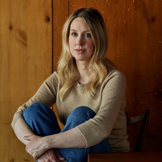 Elizabeth Holmes Biography Elizabeth Holmes Biography